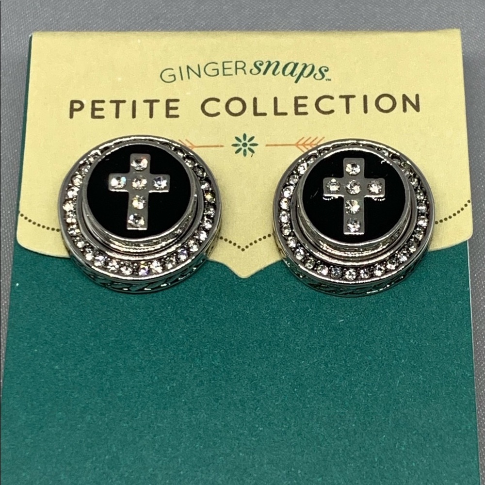 💗Ginger Snaps & Co. Snap Button Post Earrings - Holds Petite Size Charms Only